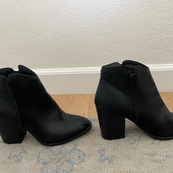 Black Leather Booties - Like New - Picture 4 of 9